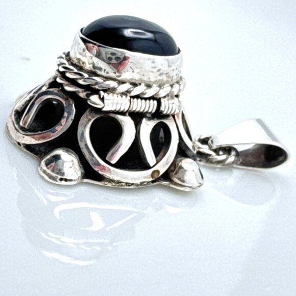 Onyx Sterling Silver Locket Poison Box Pendant .925 Vintage Mexico 6 Grams - Picture 8 of 10